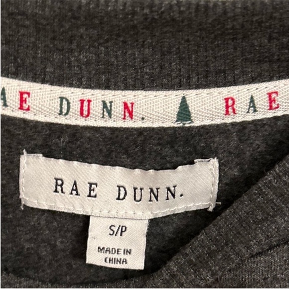 Women’s Rae Dunn Charcoal Grey Sweatshirt with Ankle Socks Size Small - Picture 8 of 11